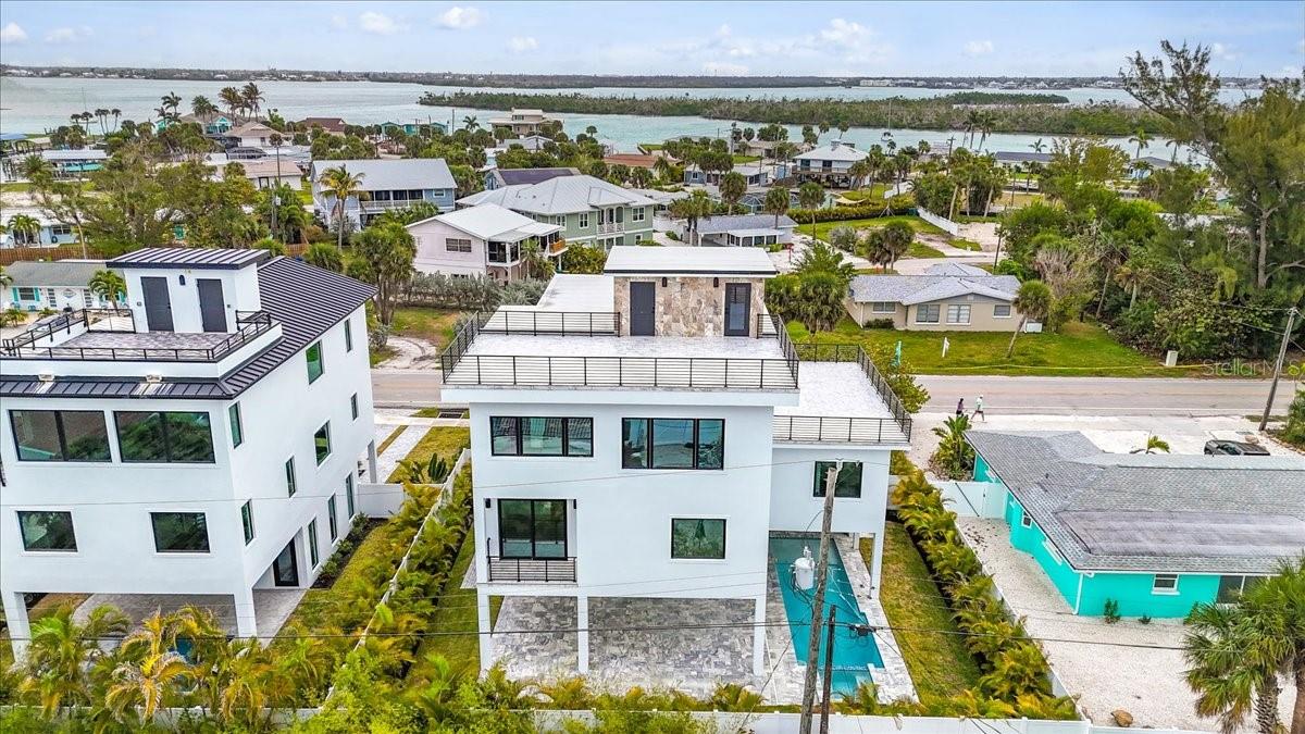 Image 83 of 100 For 1210 Gulf Boulevard