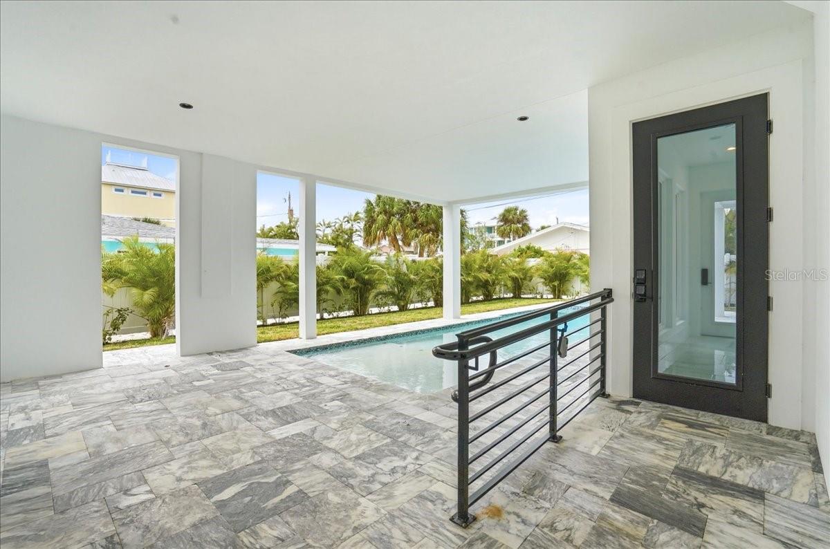 Image 9 of 100 For 1210 Gulf Boulevard