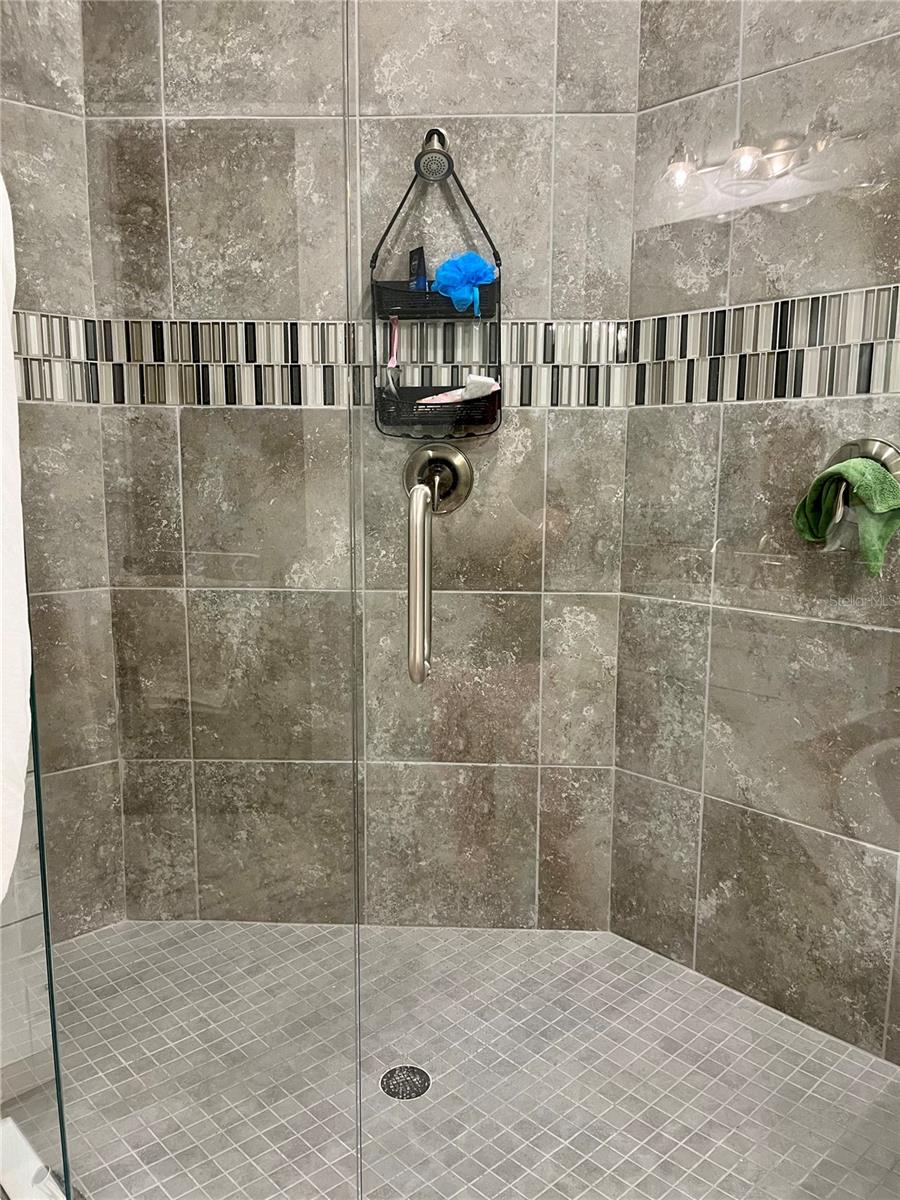 Image 25 of 45 For 3418 79th Street Circle W 302