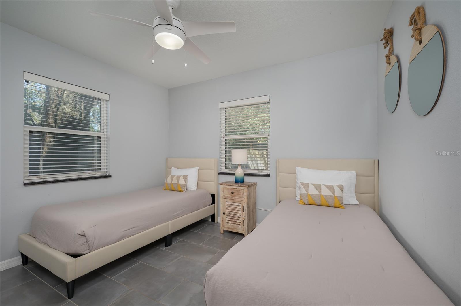 Image 13 of 26 For 1039 23rd Street