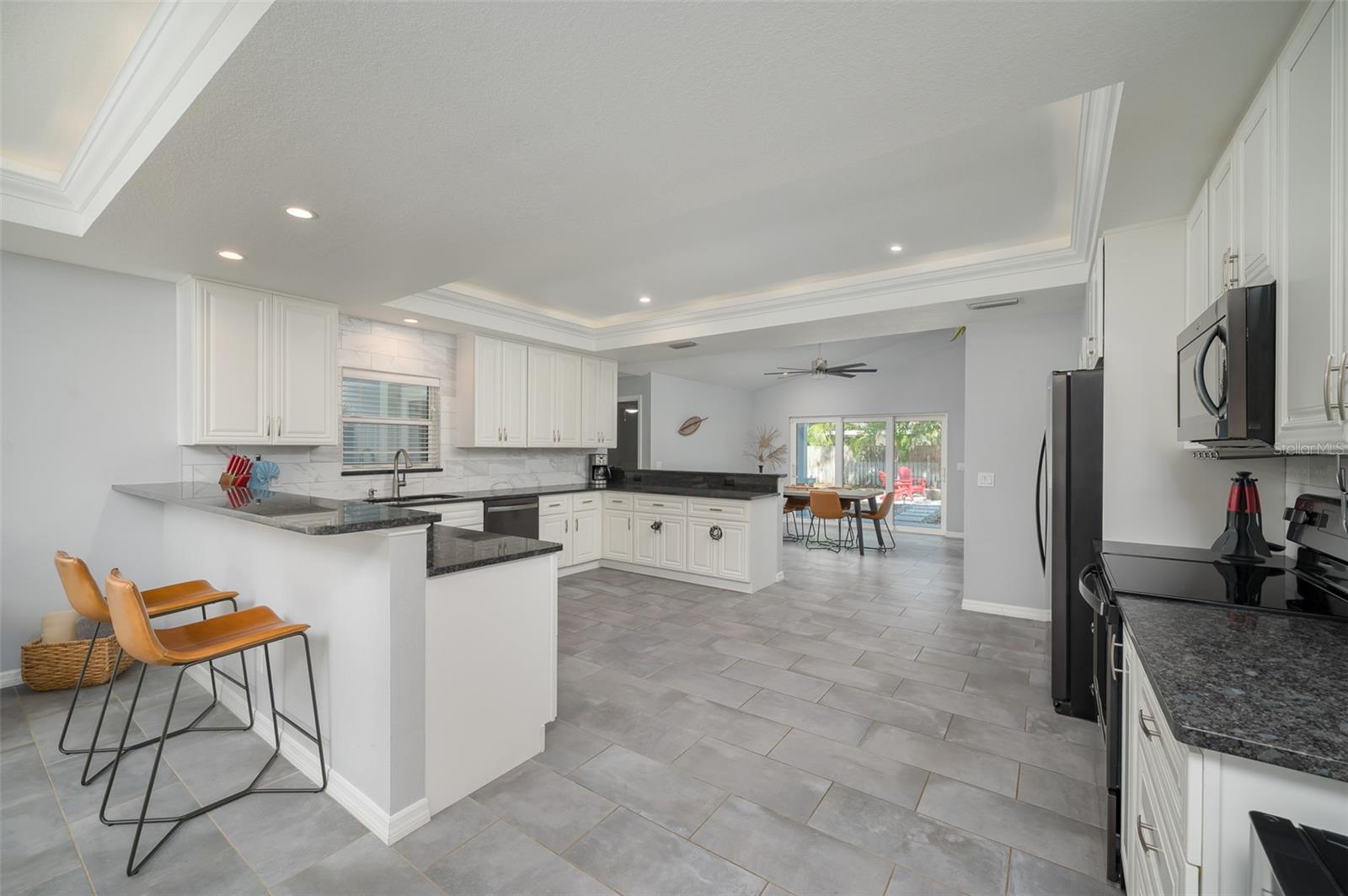 Image 6 of 26 For 1039 23rd Street