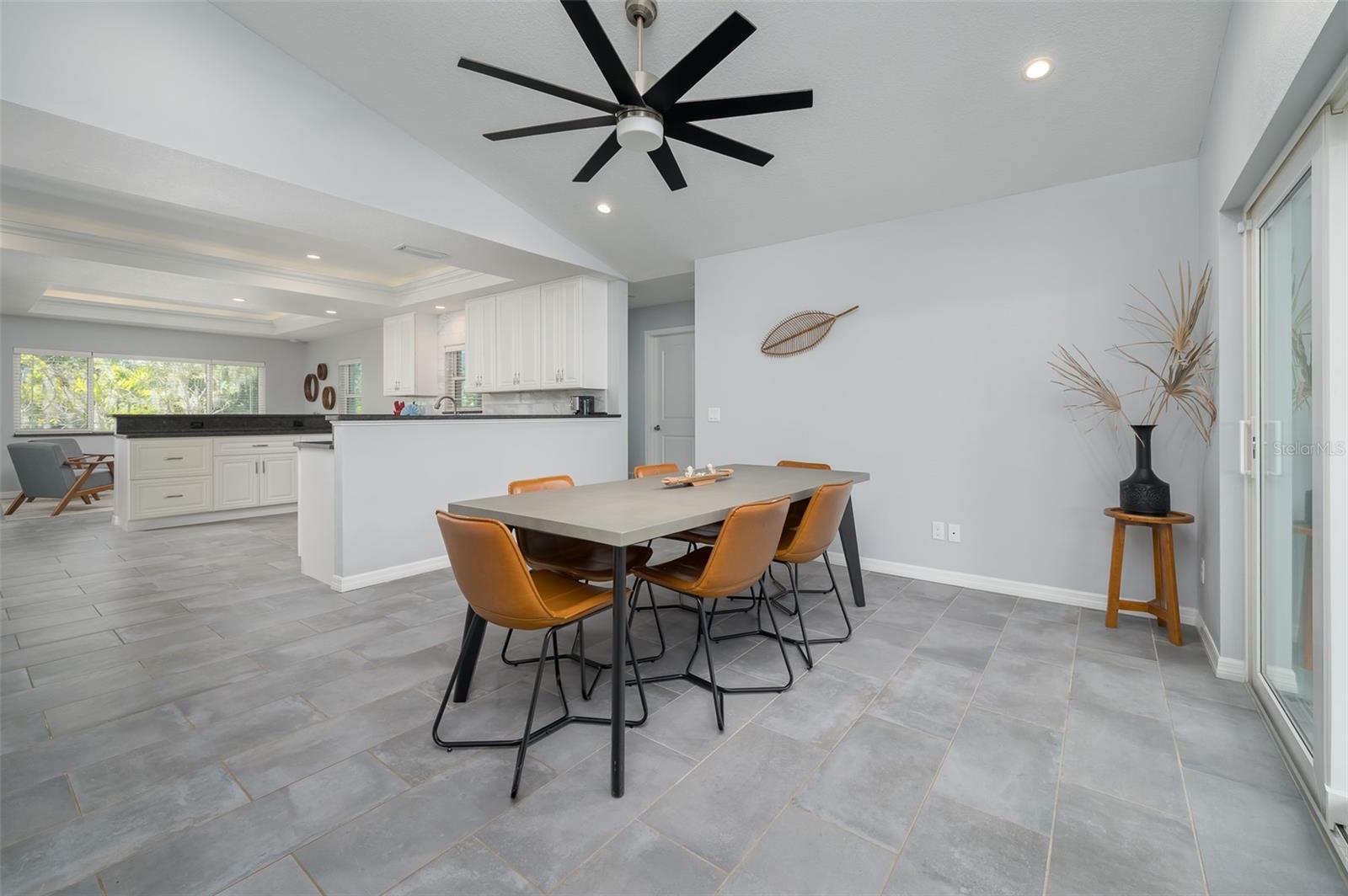 Image 9 of 26 For 1039 23rd Street