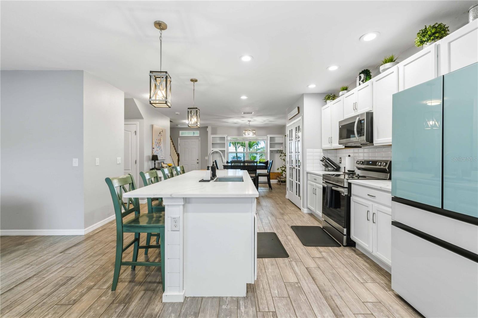 Image 14 of 59 For 229 Lone Dove Lane