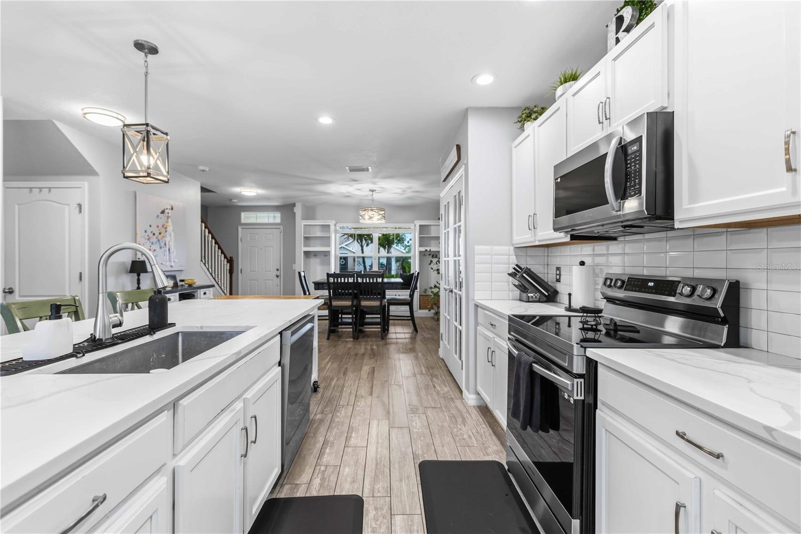 Image 15 of 59 For 229 Lone Dove Lane