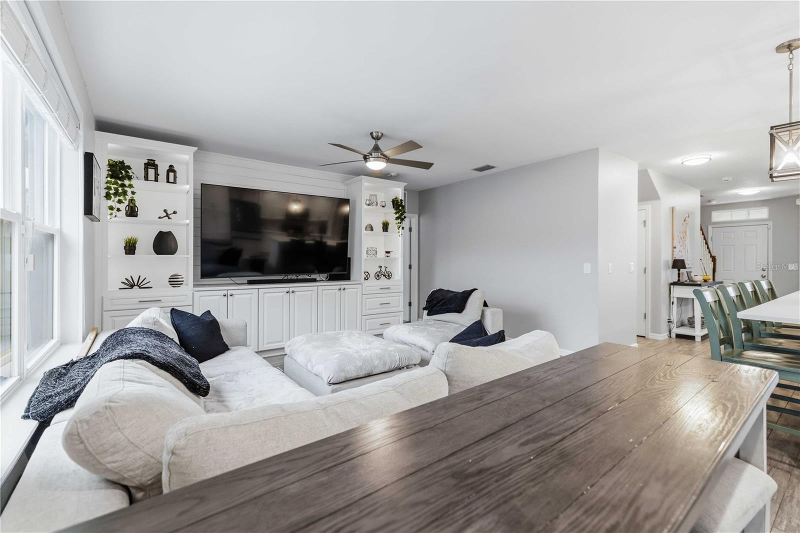 Image 17 of 59 For 229 Lone Dove Lane