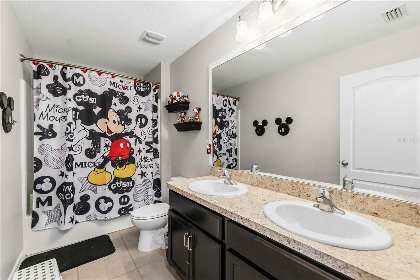 Image 37 of 59 For 229 Lone Dove Lane