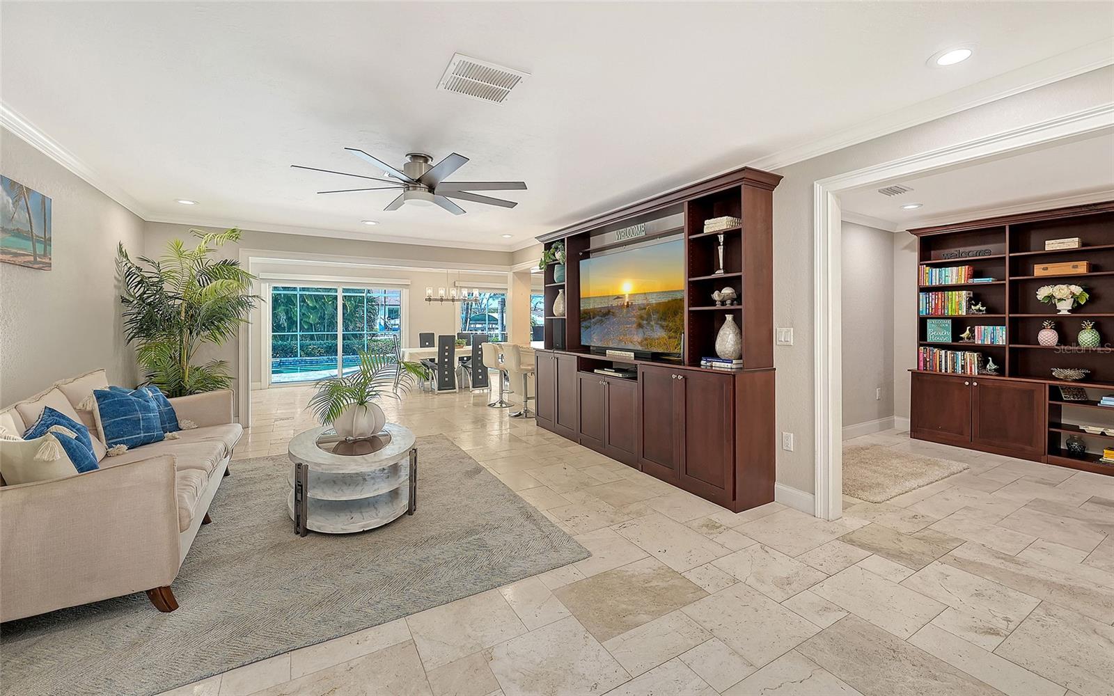 Image 13 of 41 For 121 Holly Avenue