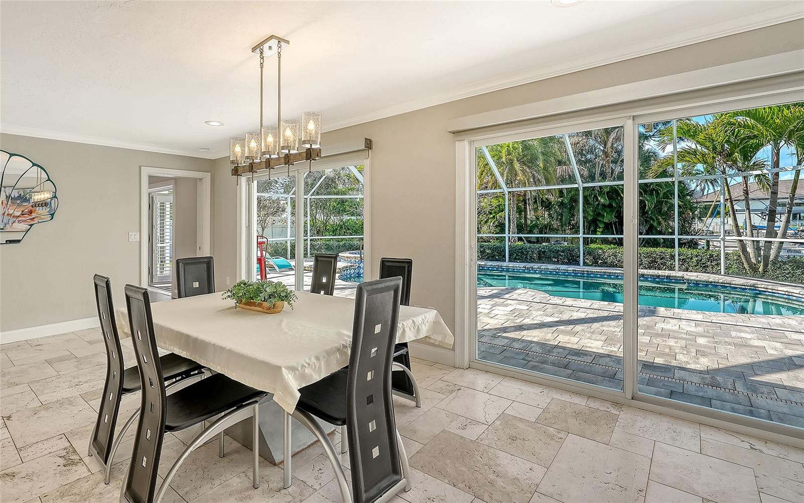 Image 15 of 41 For 121 Holly Avenue