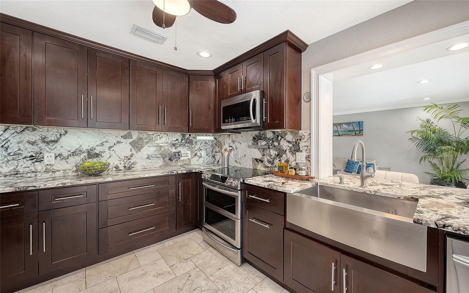 Image 19 of 41 For 121 Holly Avenue