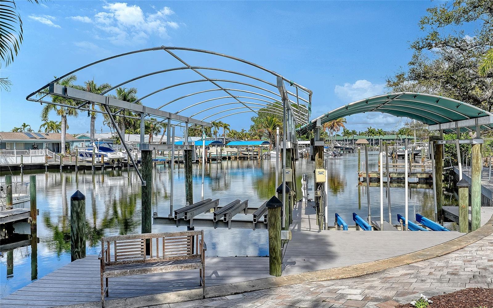 Image 37 of 41 For 121 Holly Avenue