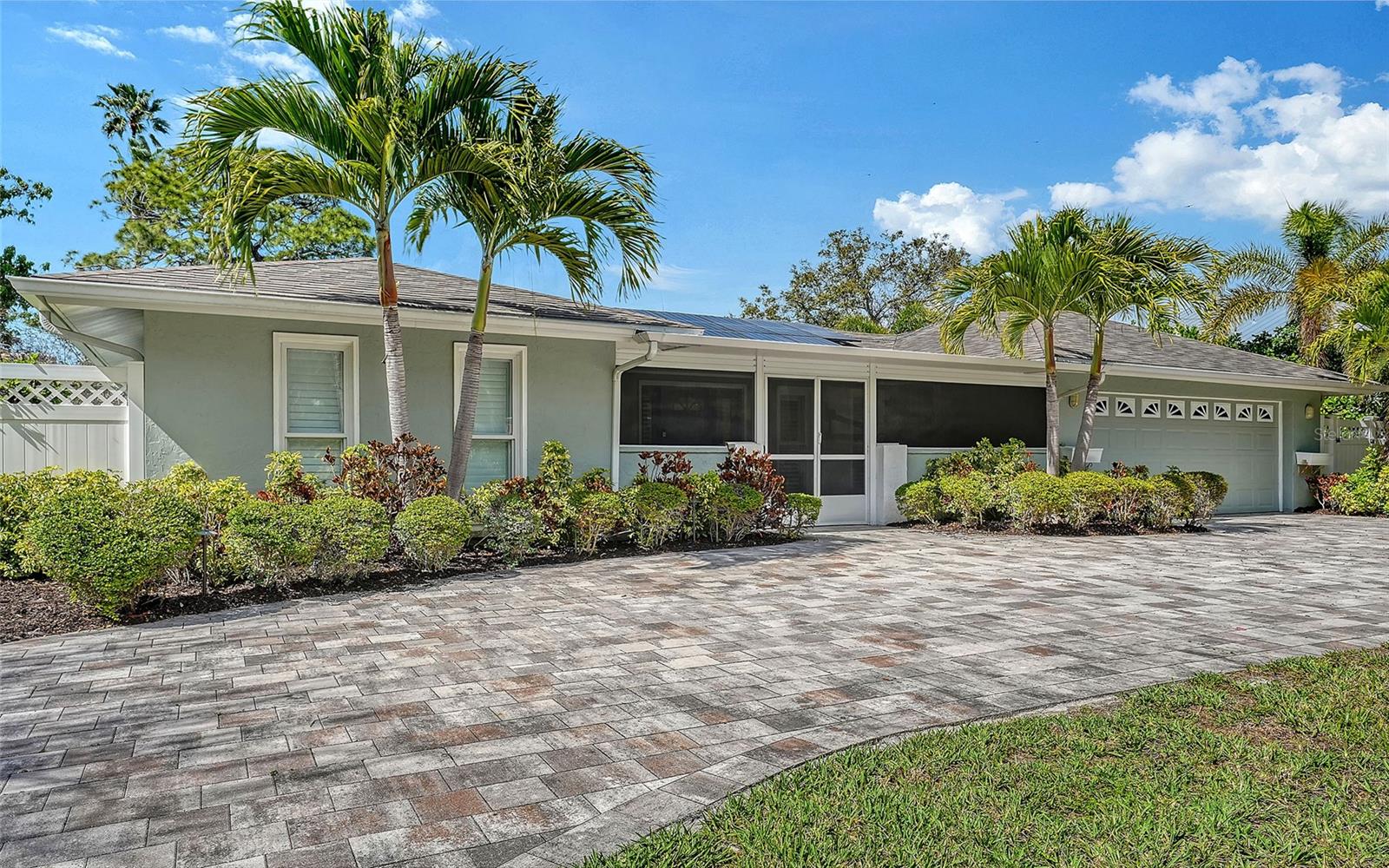 Image 7 of 41 For 121 Holly Avenue