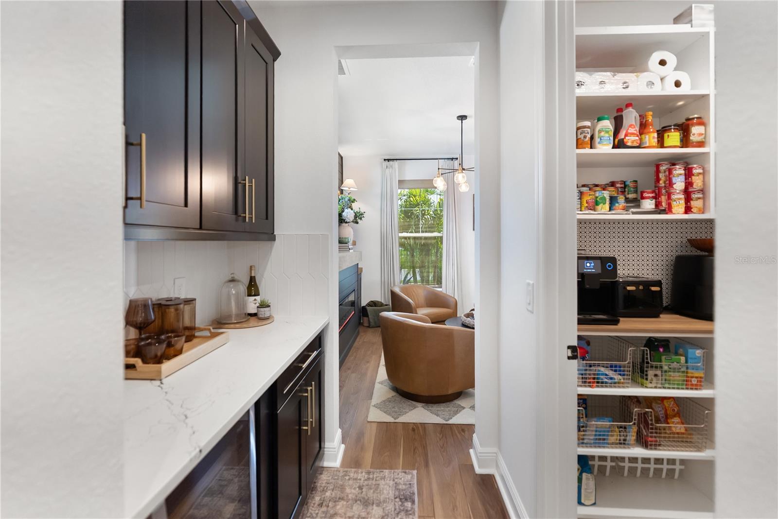 Image 12 of 55 For 17506 Savory Mist Circle