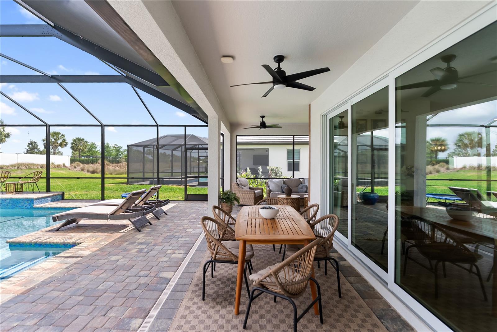 Image 39 of 55 For 17506 Savory Mist Circle