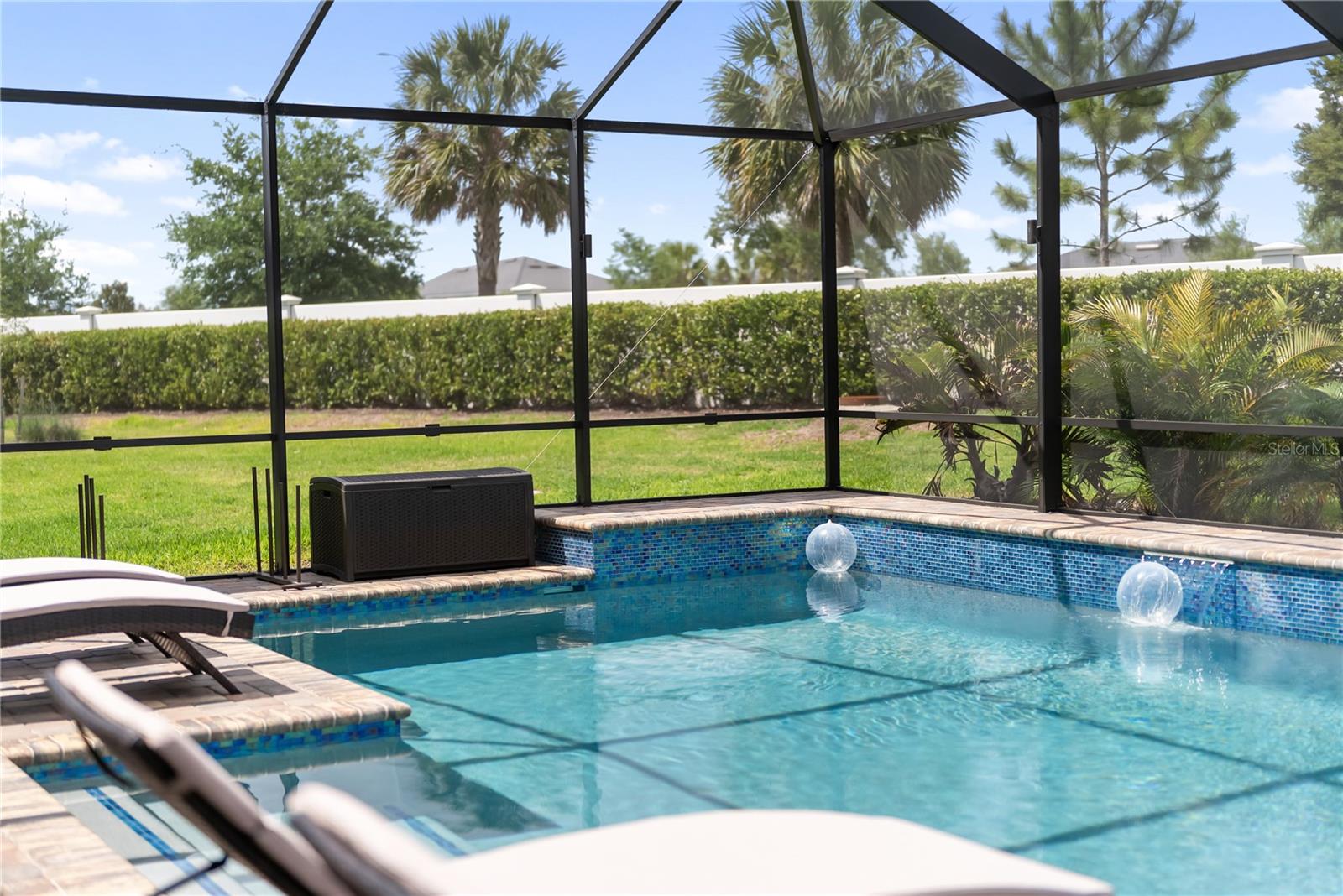 Image 41 of 55 For 17506 Savory Mist Circle