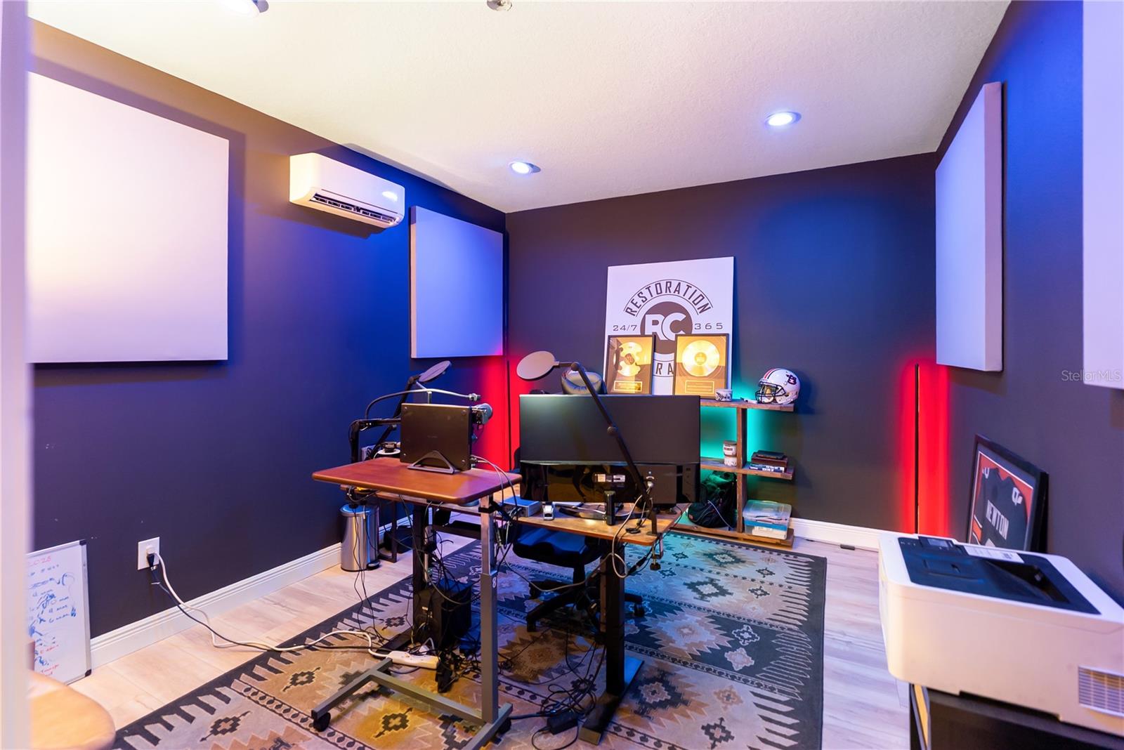 Image 46 of 55 For 17506 Savory Mist Circle