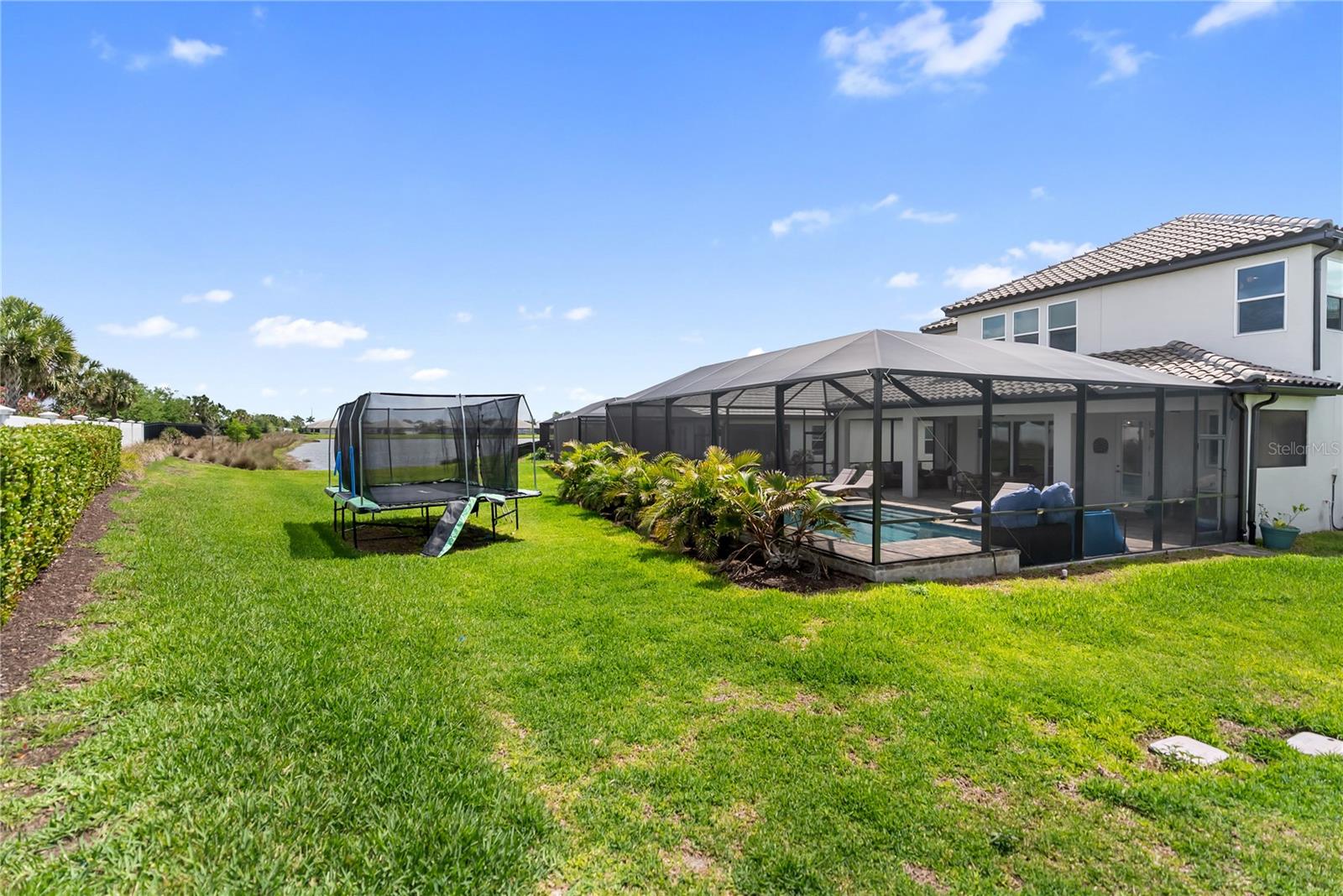 Image 47 of 55 For 17506 Savory Mist Circle