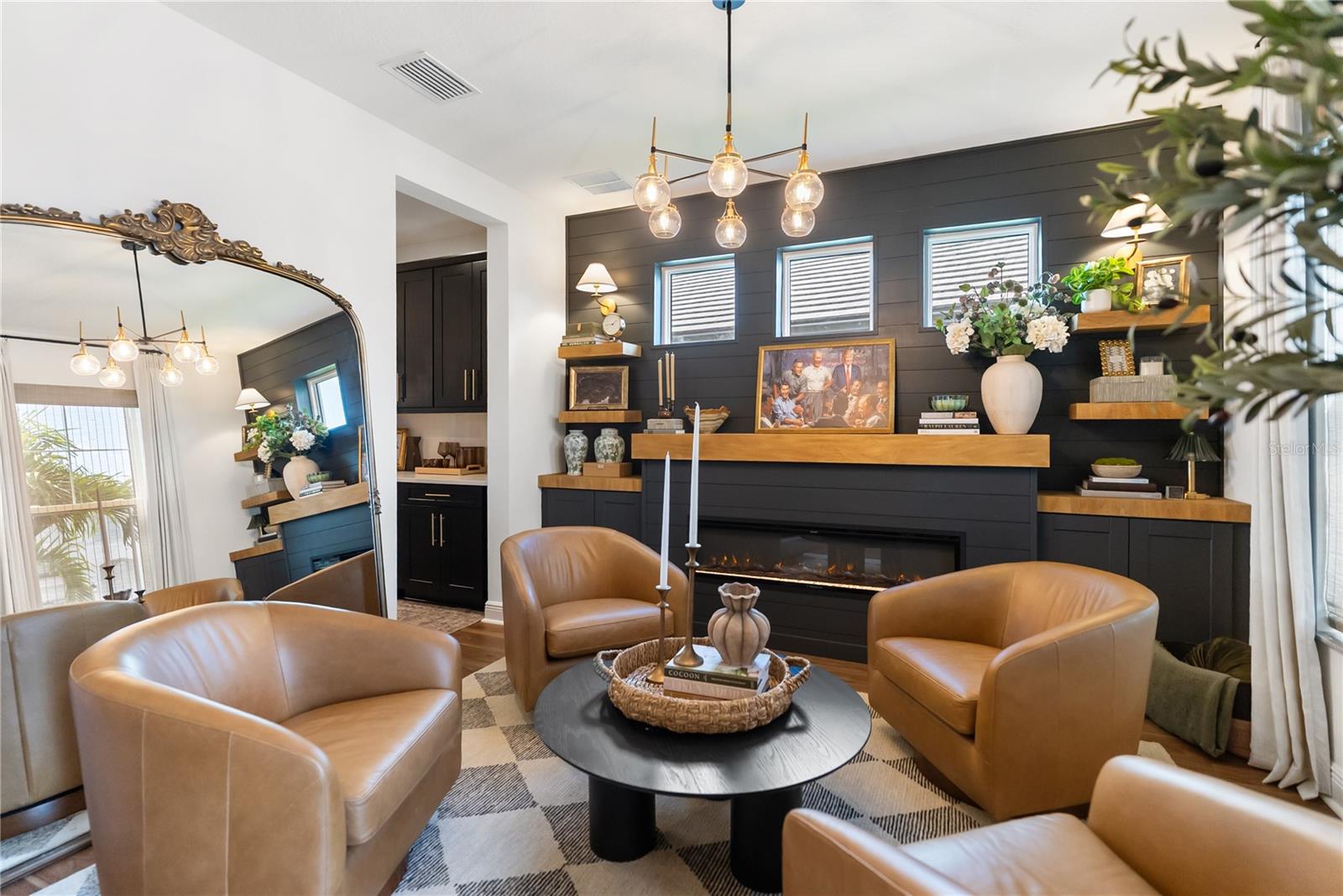 Image 5 of 55 For 17506 Savory Mist Circle