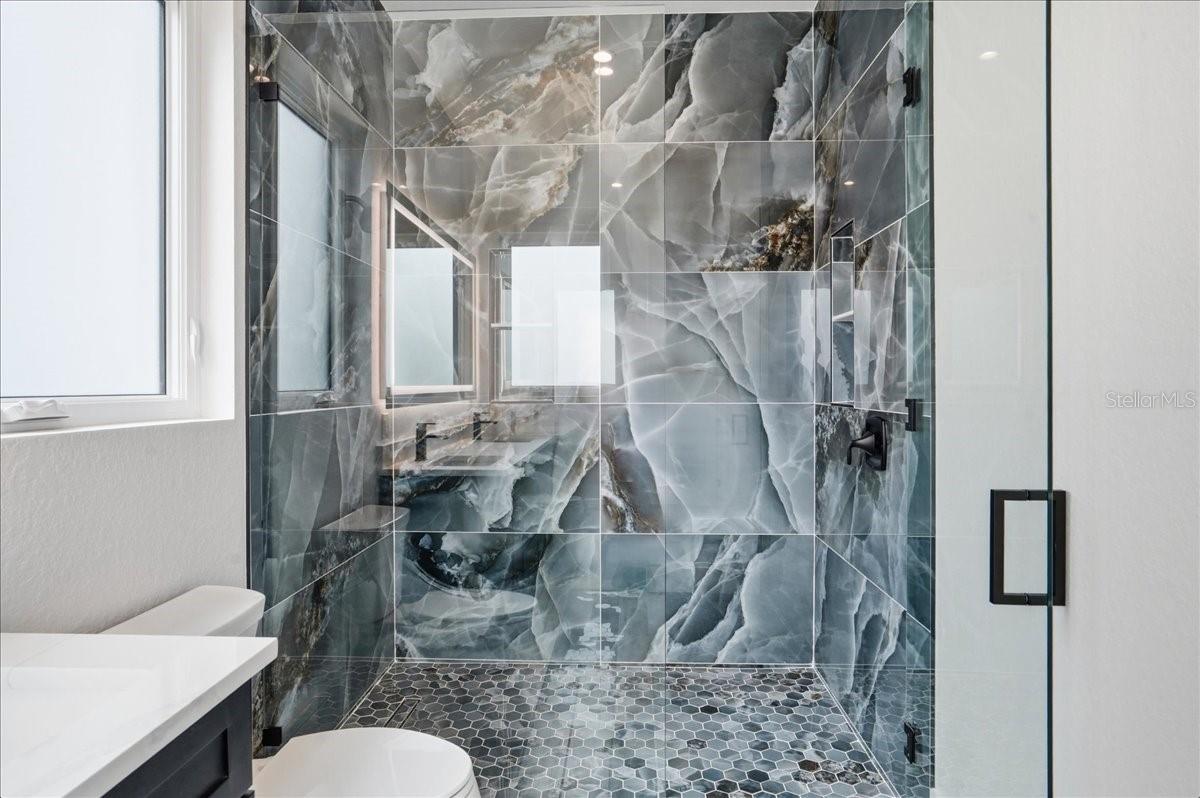 Image 30 of 90 For 1214 Gulf Boulevard