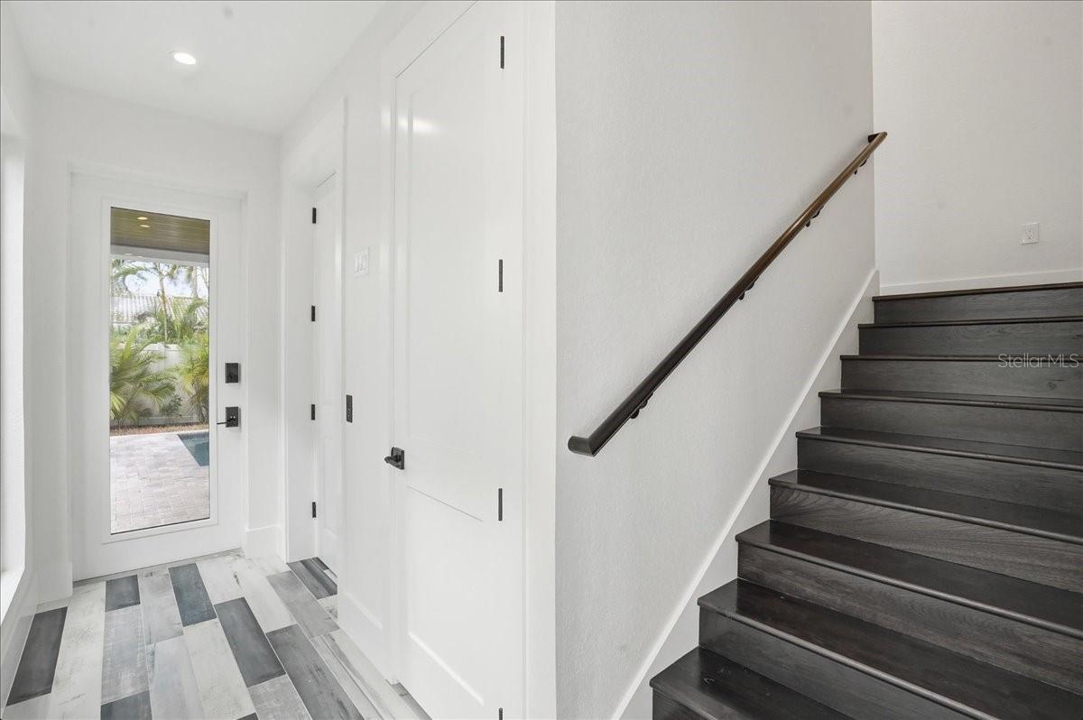 Image 7 of 90 For 1214 Gulf Boulevard