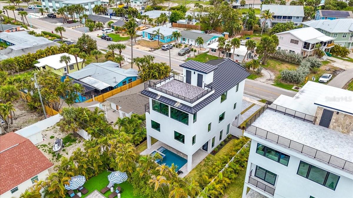 Image 71 of 90 For 1214 Gulf Boulevard