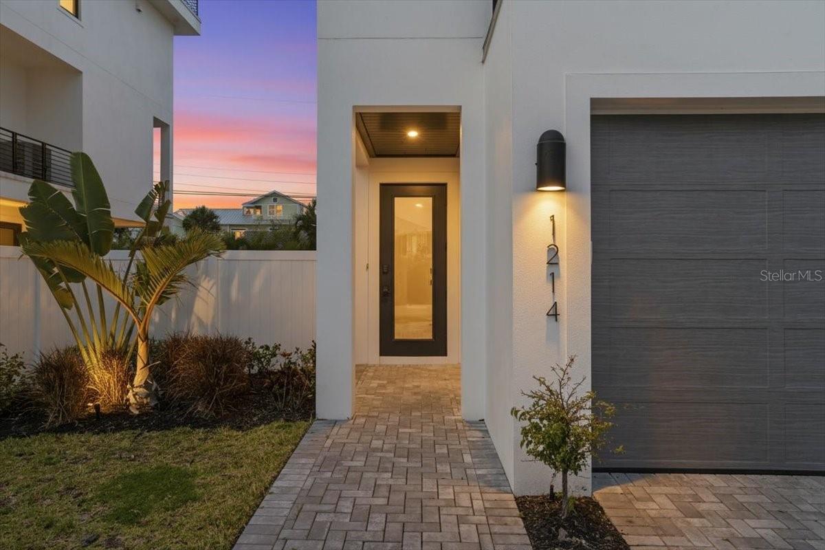 Image 74 of 90 For 1214 Gulf Boulevard