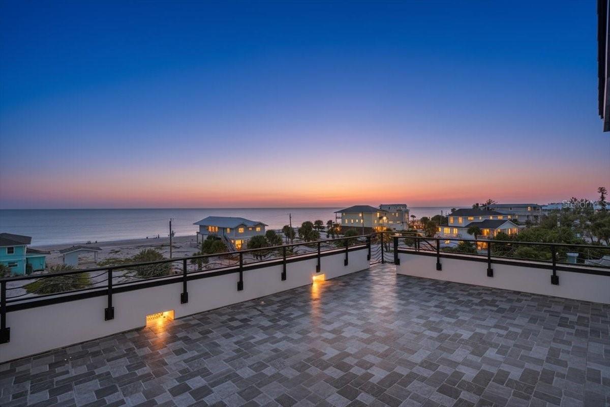 Image 80 of 90 For 1214 Gulf Boulevard