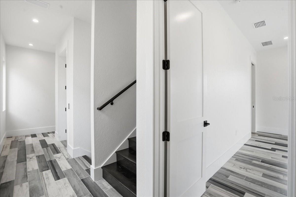 Image 9 of 90 For 1214 Gulf Boulevard