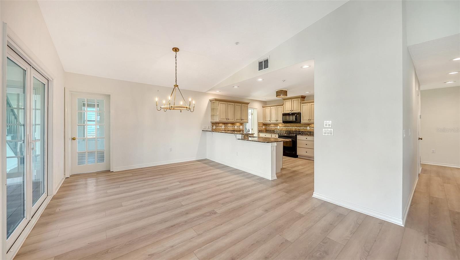 Image 19 of 89 For 771 Marbury Lane