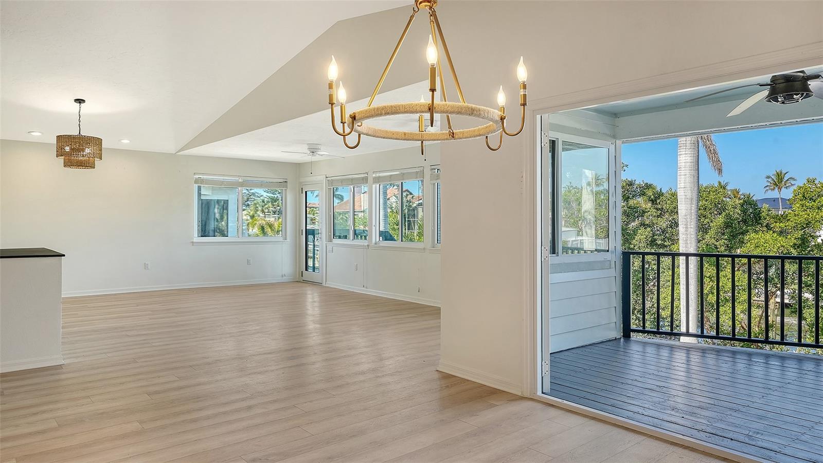 Image 29 of 89 For 771 Marbury Lane