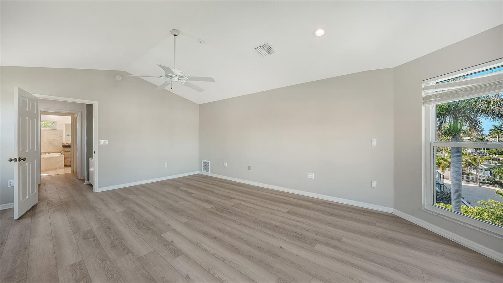 Image 46 of 89 For 771 Marbury Lane