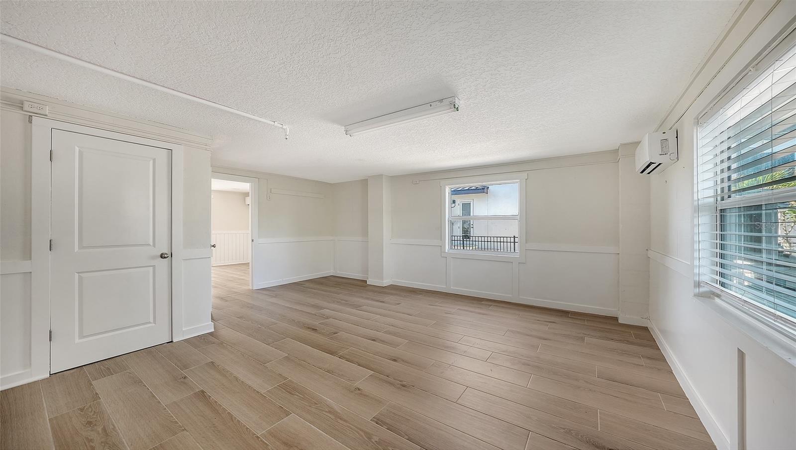 Image 53 of 89 For 771 Marbury Lane