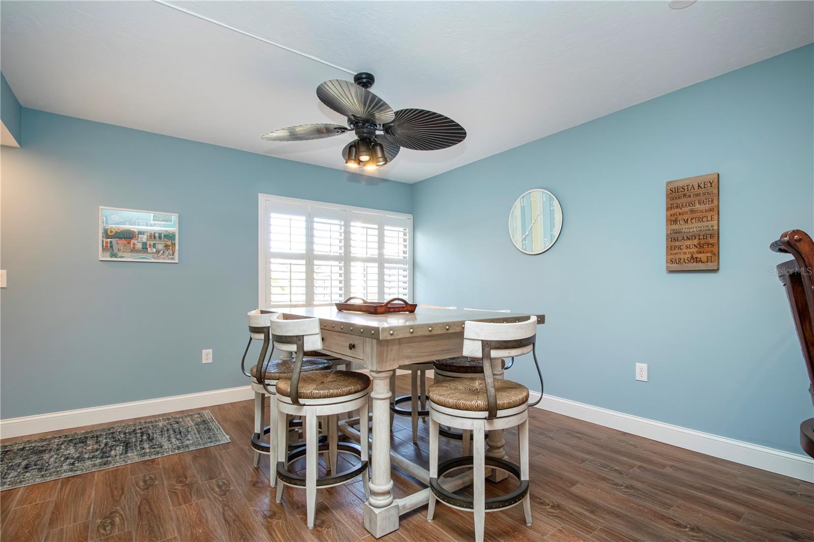 Image 11 of 63 For 1700 Cove Ii Place 324