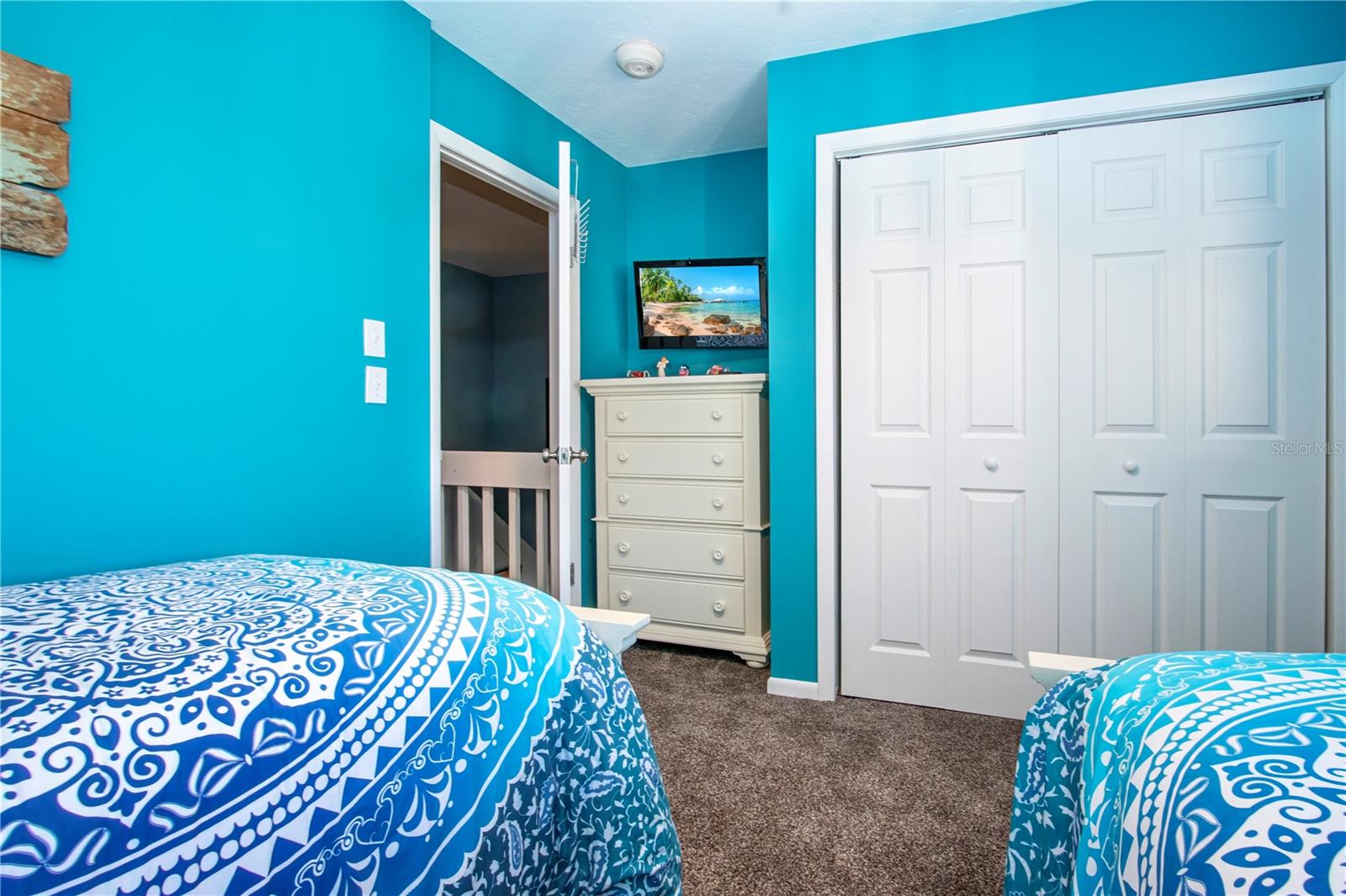 Image 29 of 63 For 1700 Cove Ii Place 324