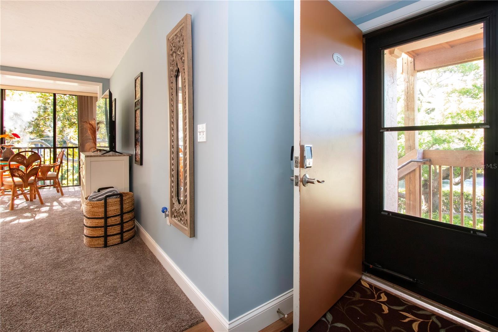 Image 3 of 63 For 1700 Cove Ii Place 324