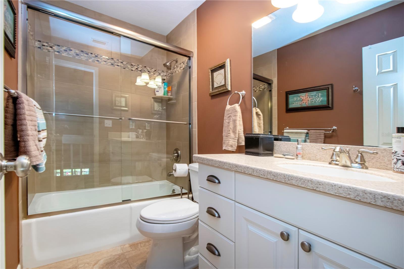 Image 30 of 63 For 1700 Cove Ii Place 324