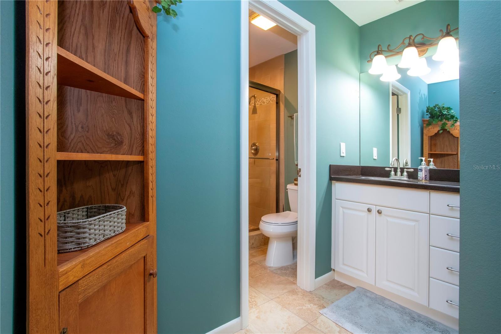 Image 40 of 63 For 1700 Cove Ii Place 324