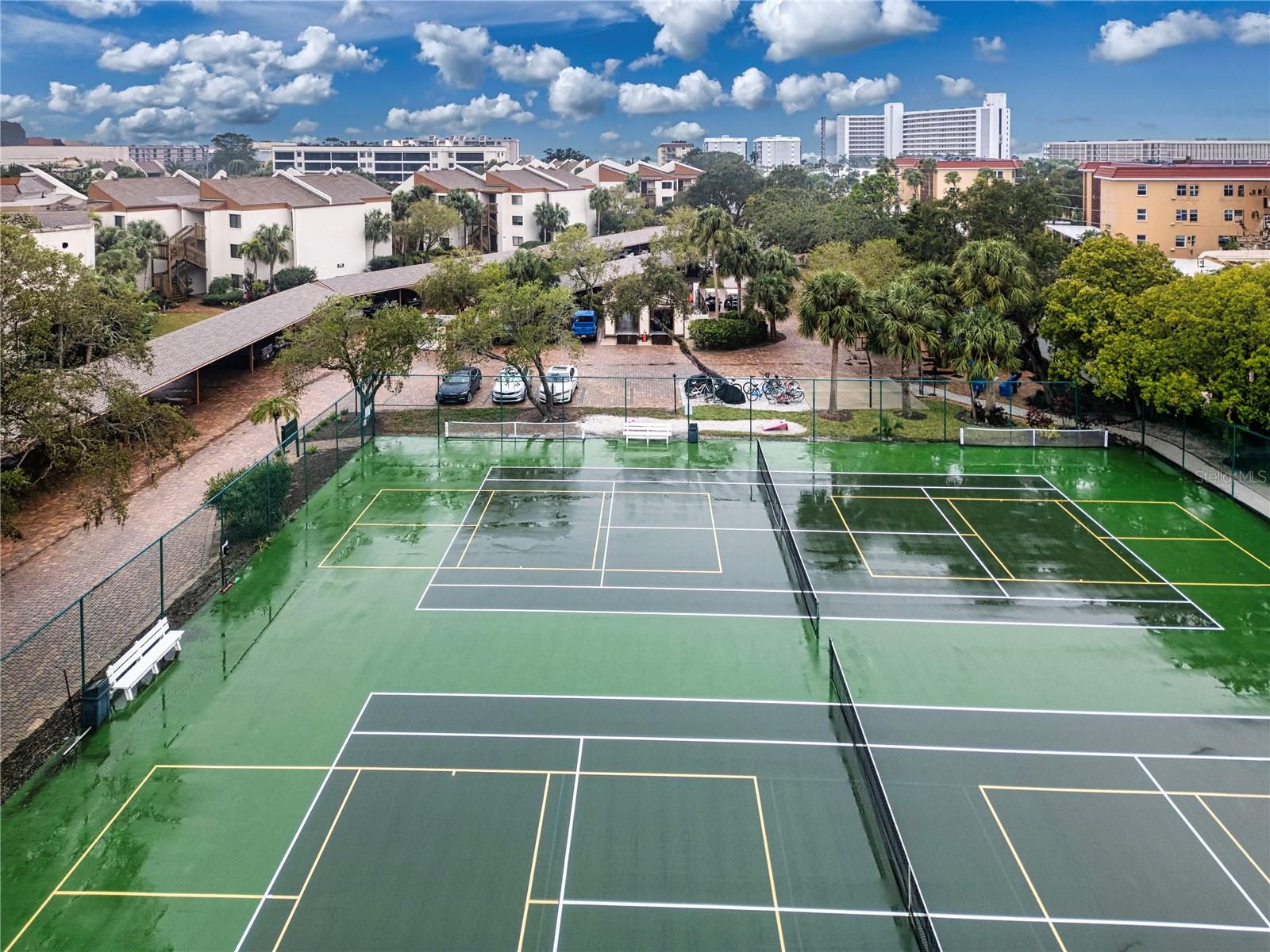 Image 54 of 63 For 1700 Cove Ii Place 324