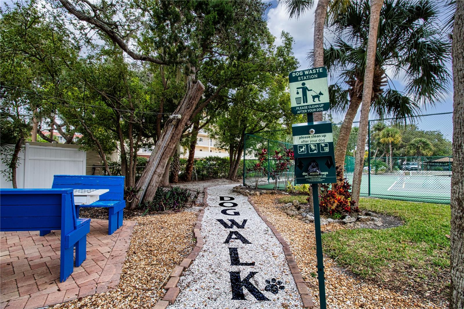 Image 56 of 63 For 1700 Cove Ii Place 324