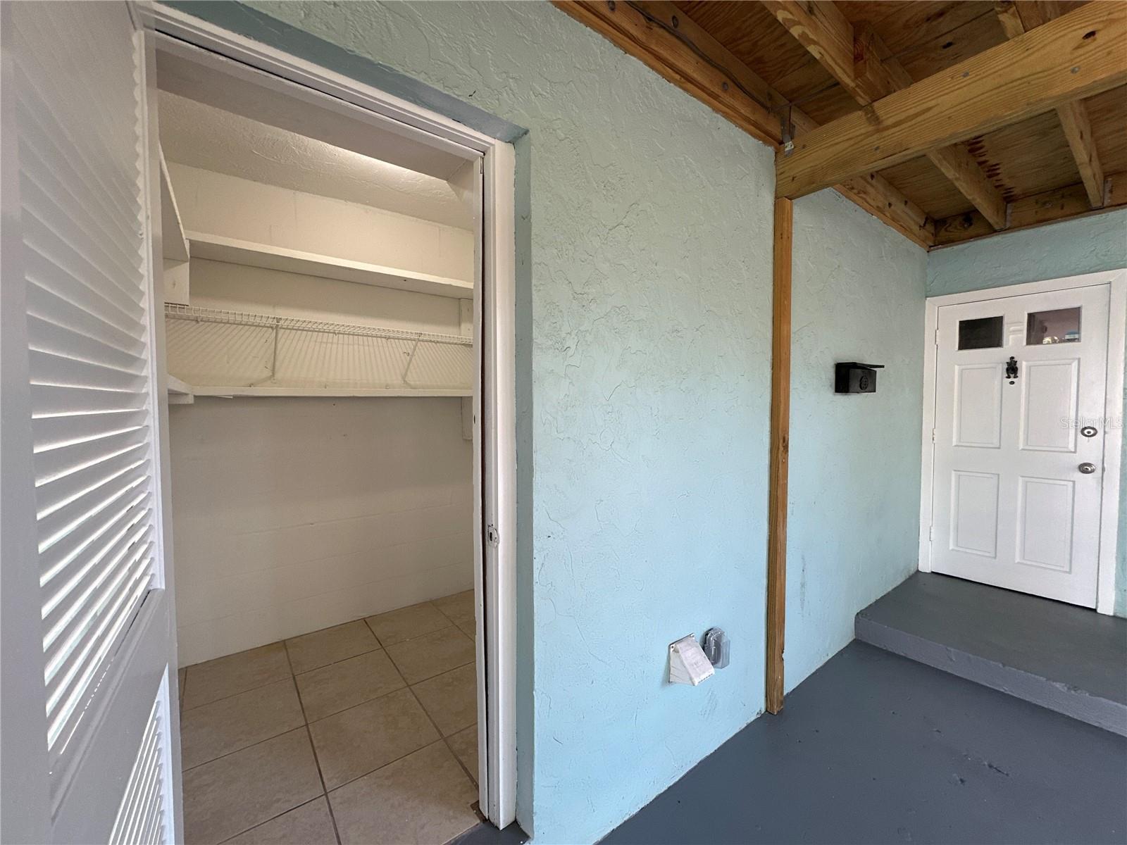 Image 15 of 46 For 1559 7th Avenue W