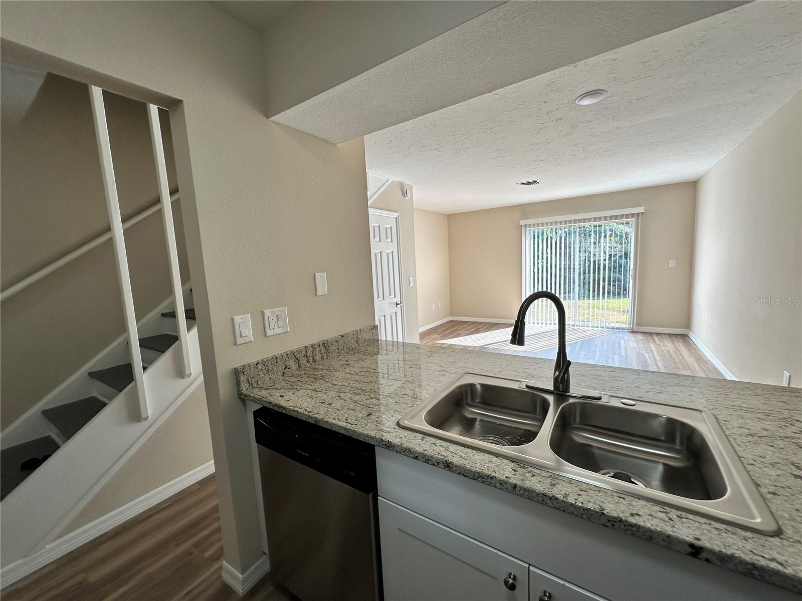 Image 46 of 46 For 1559 7th Avenue W