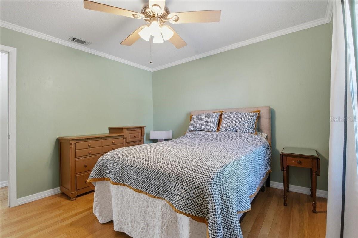 Image 20 of 42 For 1467 Georgetowne Drive