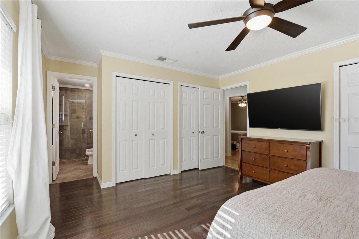 Image 24 of 42 For 1467 Georgetowne Drive