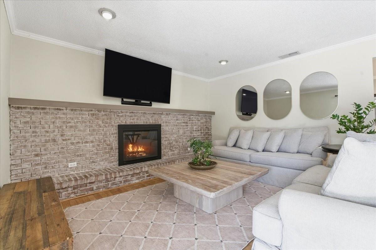 Image 6 of 42 For 1467 Georgetowne Drive