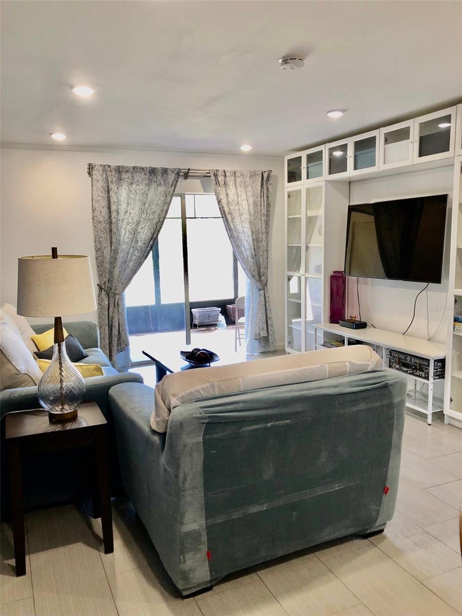 Image 2 of 33 For 102 Capri Isles Boulevard 106