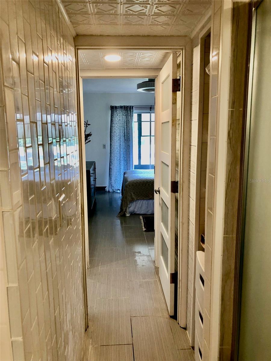 Image 25 of 33 For 102 Capri Isles Boulevard 106