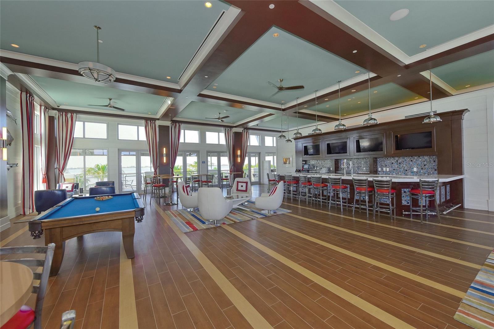 Image 77 of 83 For 332 Harbour Sound Court