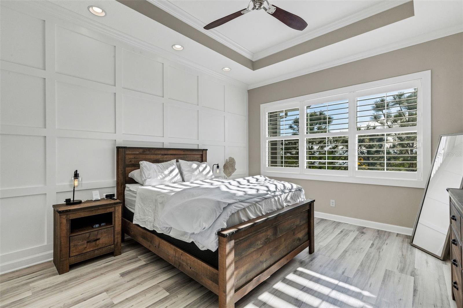 Image 19 of 62 For 289 Sapphire Lake Drive 202