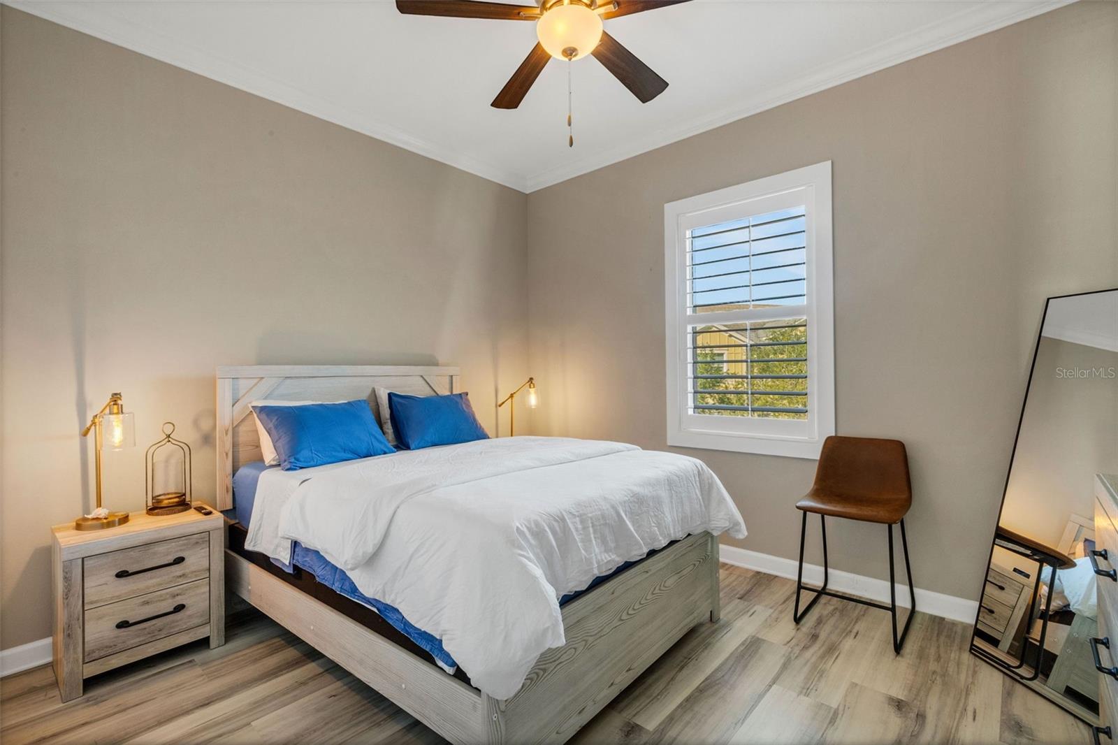 Image 28 of 62 For 289 Sapphire Lake Drive 202