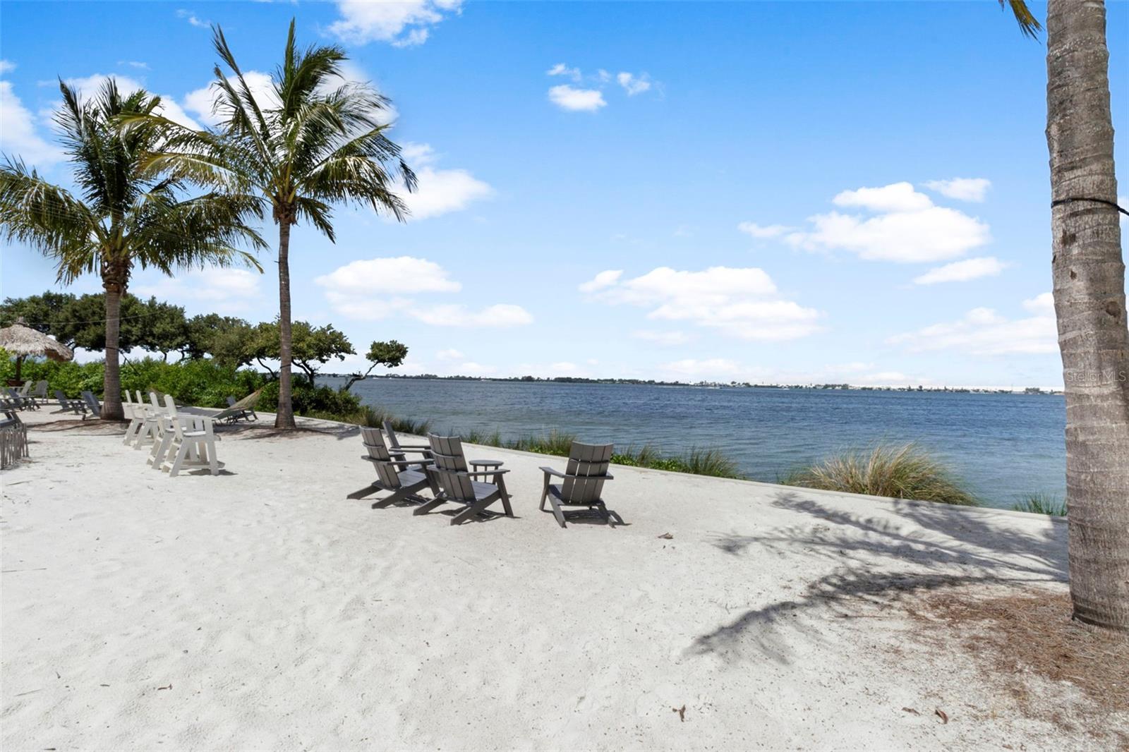 Image 38 of 62 For 289 Sapphire Lake Drive 202