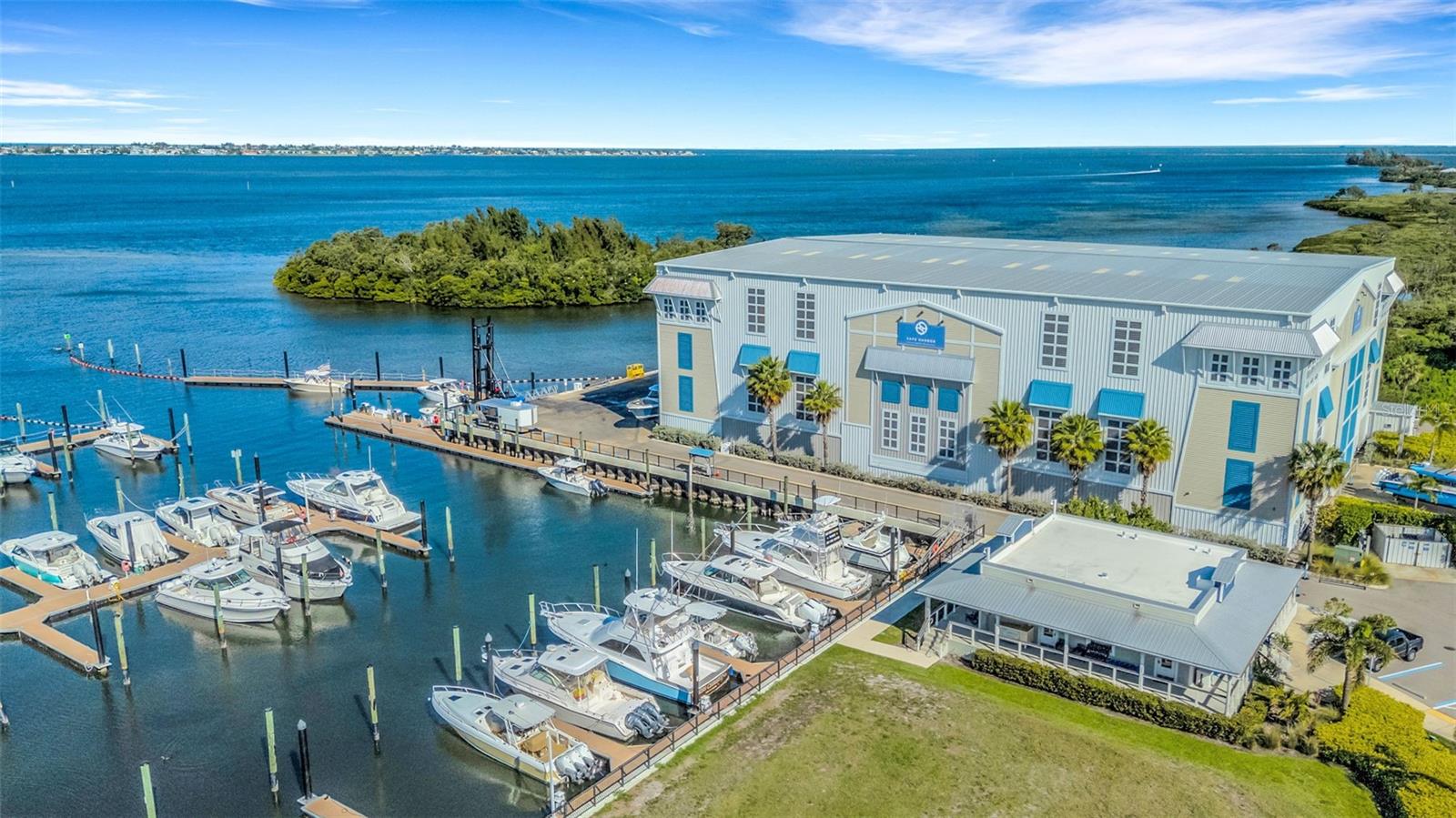 Image 54 of 62 For 289 Sapphire Lake Drive 202